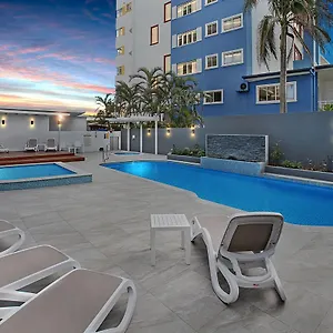catalina-resort.queenslandhotels.net/